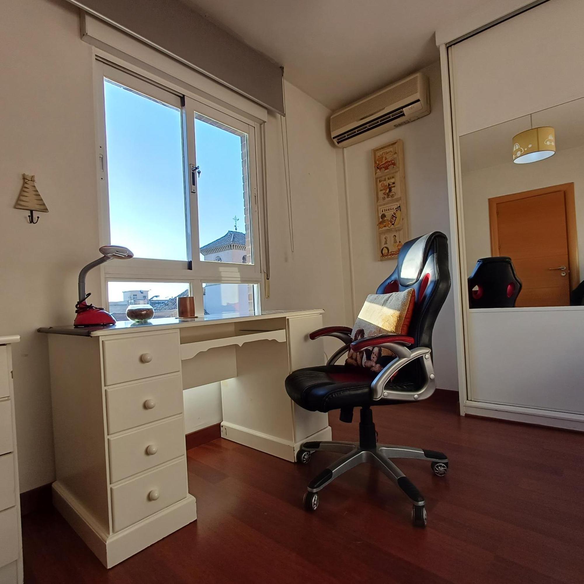 Piso Compartido Con Habitaciones Independientes Maracena Exterior foto